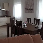 Luka 펜션